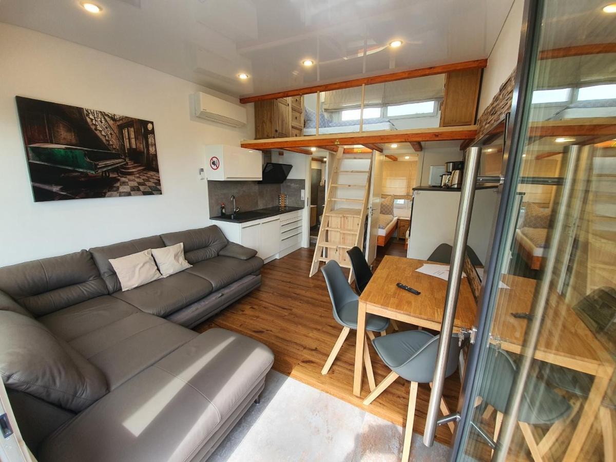 Ferienhaus Am See-2 Hungen Eksteriør bilde