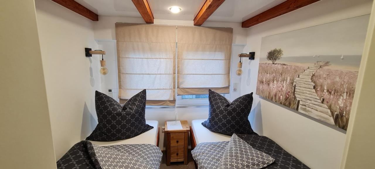 Ferienhaus Am See-2 Hungen Eksteriør bilde